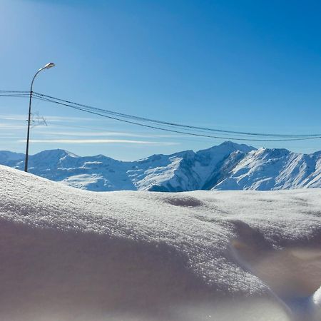 Gudauri Mountain Views Daire Dış mekan fotoğraf