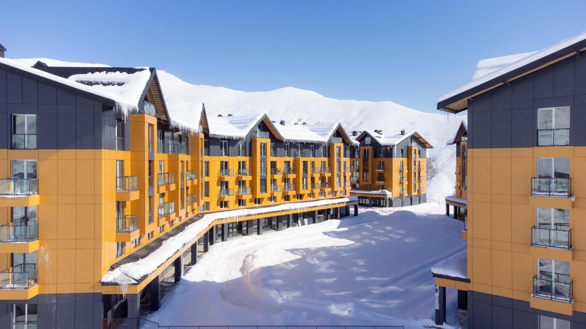 Gudauri Mountain Views Daire Dış mekan fotoğraf